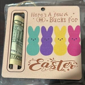 Happy Easter money holder! Includes a string to attach to a gift. Wooden